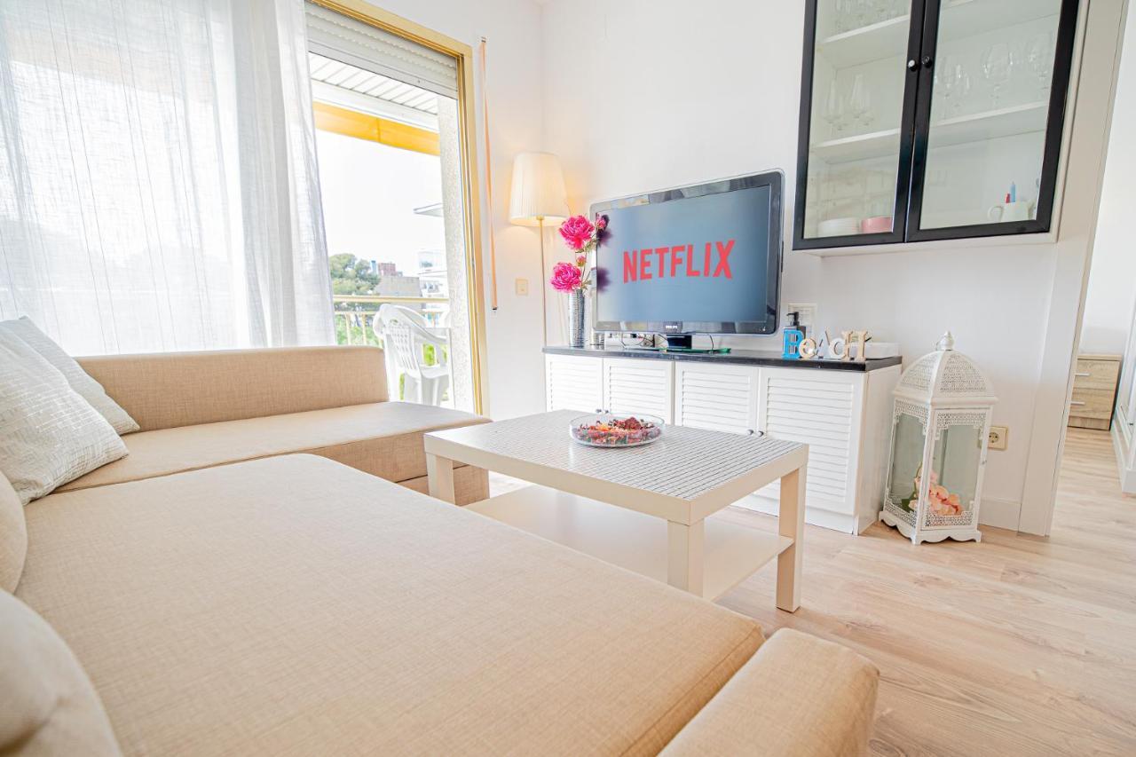 Apartamento Familiar Leomar サロウ エクステリア 写真
