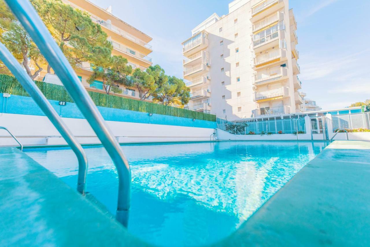 Apartamento Familiar Leomar サロウ エクステリア 写真