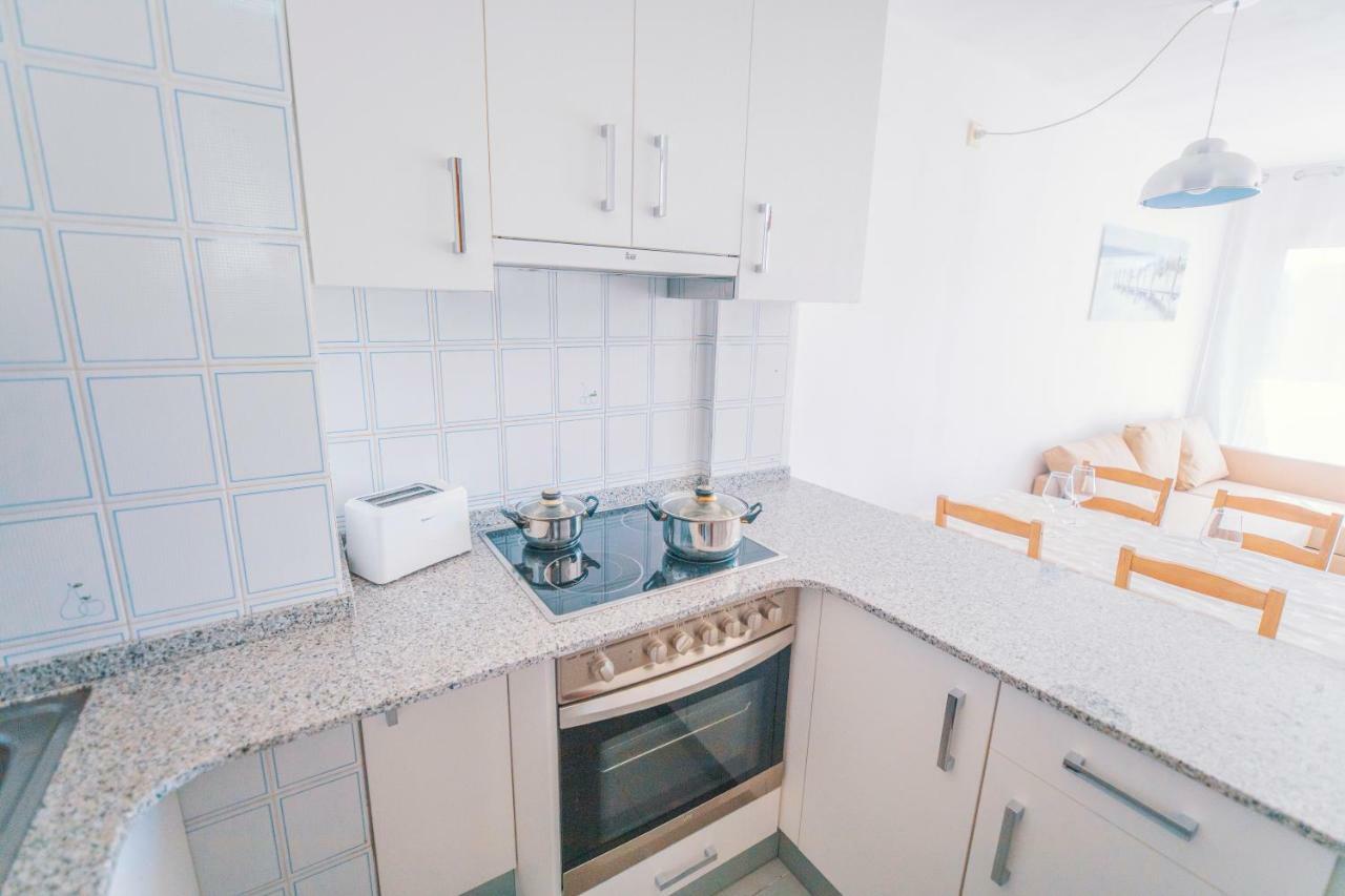 Apartamento Familiar Leomar サロウ エクステリア 写真